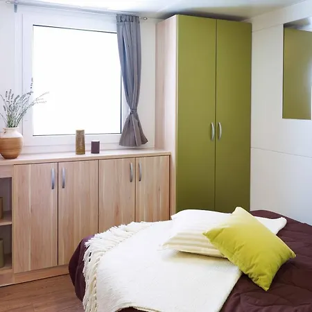 Holiday park Victoria Mobilhome Dole-zivogosce 2*