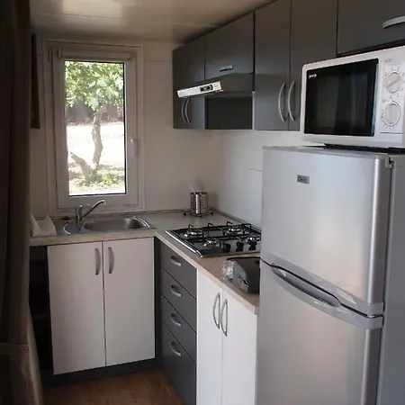 Victoria Mobilhome Dole-zivogosce Blato (Makarska)