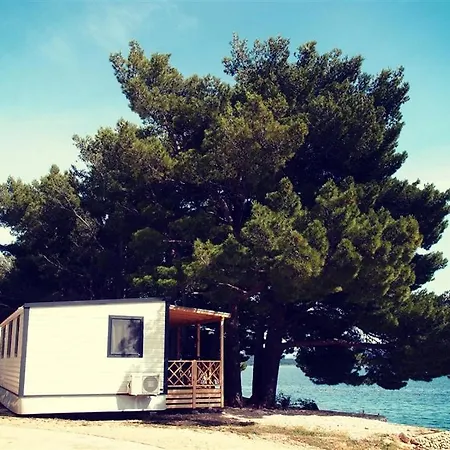 منتزه العطل فيكتوريا موبايل هوم كامبنغ دولي-زيفوغوستشي