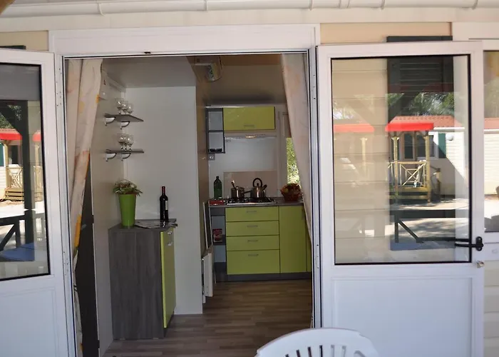 Victoria Mobilhome Dole-zivogosce Πάρκο διακοπών Blato (Makarska)